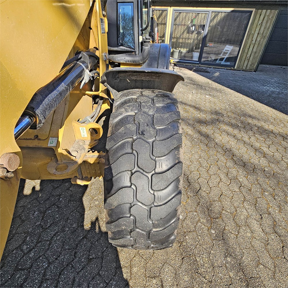 Cargadora de ruedas Caterpillar 908 H2: foto 35