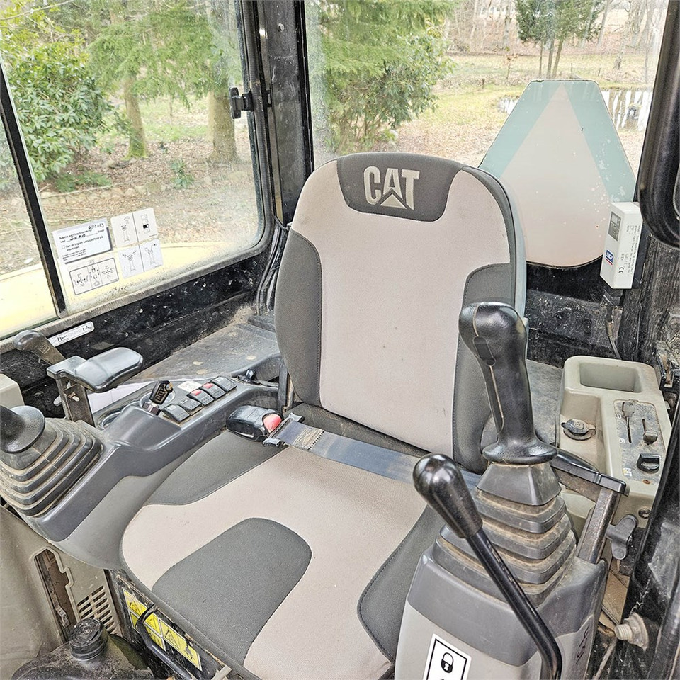 Leasing de Caterpillar Cat 305D CR Caterpillar Cat 305D CR: foto 11