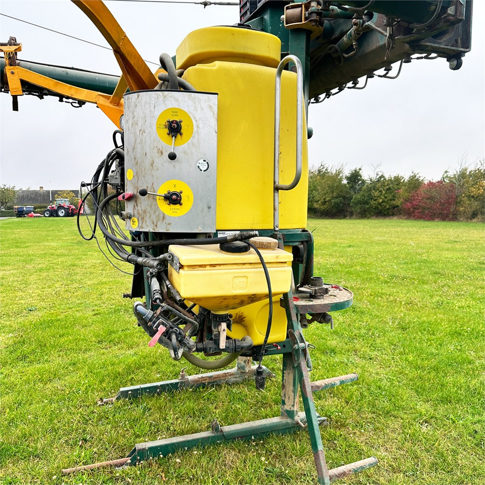 Pulverizador Danfoil Airboss 24/EAB: foto 10 Pulverizador Danfoil Airboss 24/EAB: foto 10