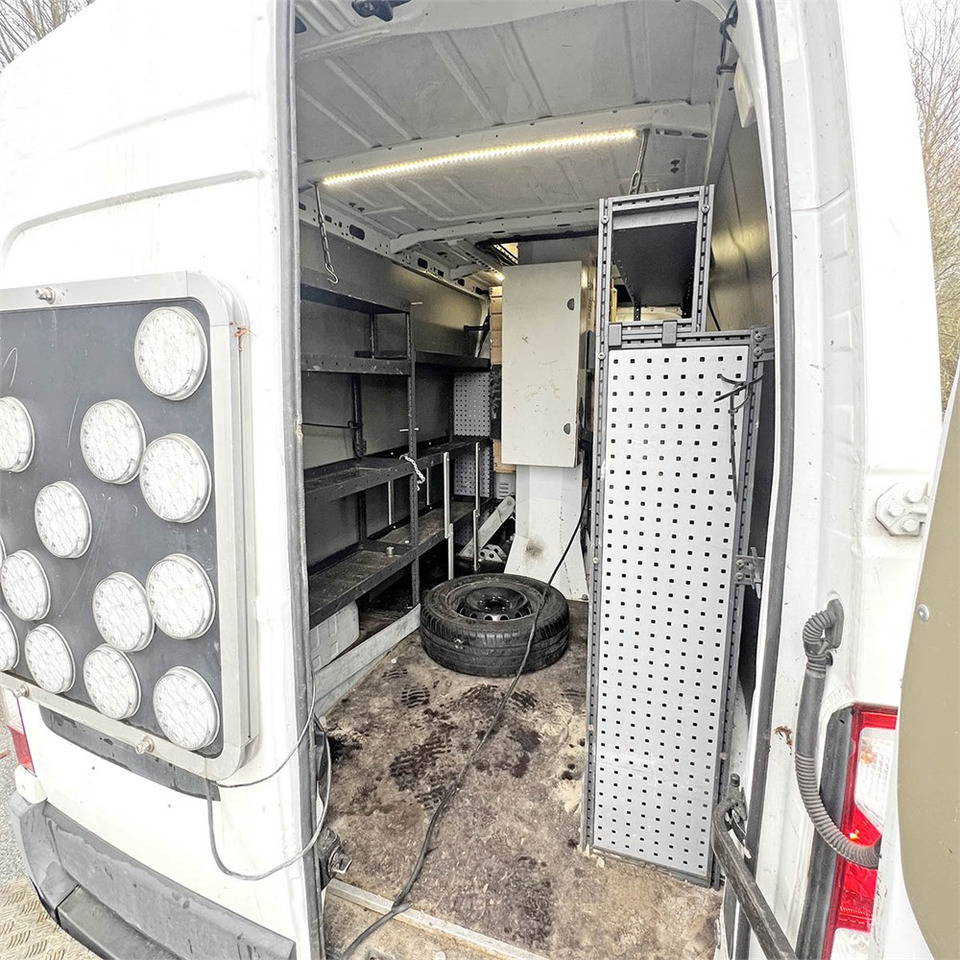 Camión con plataforma elevadora Danilift P115V: foto 25