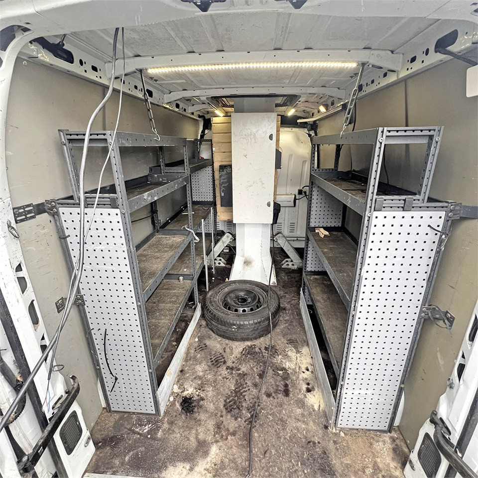 Camión con plataforma elevadora Danilift P115V: foto 26