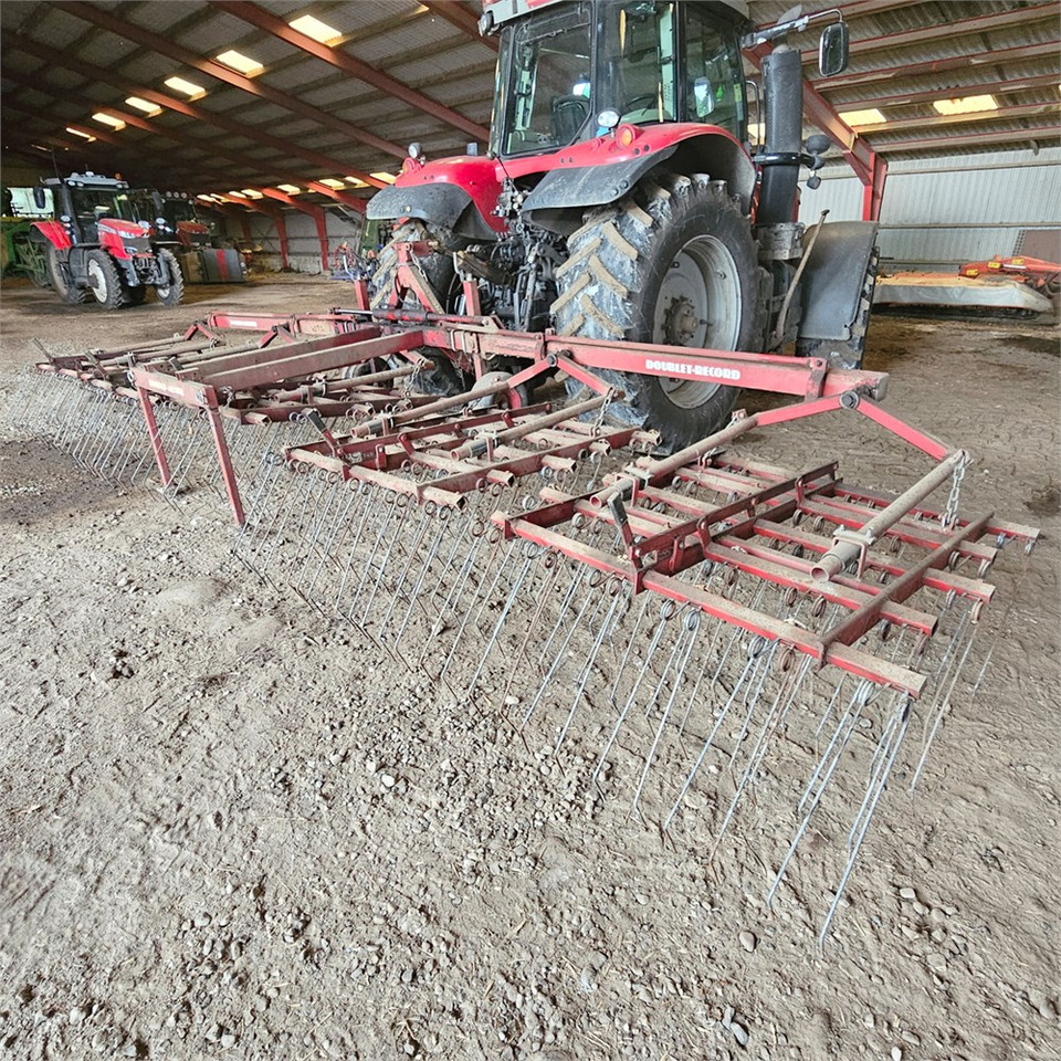 Doublet-Record Øko-Strigle 6 m. - Grada de púas: foto 1 Doublet-Record Øko-Strigle 6 m. - Grada de púas: foto 1