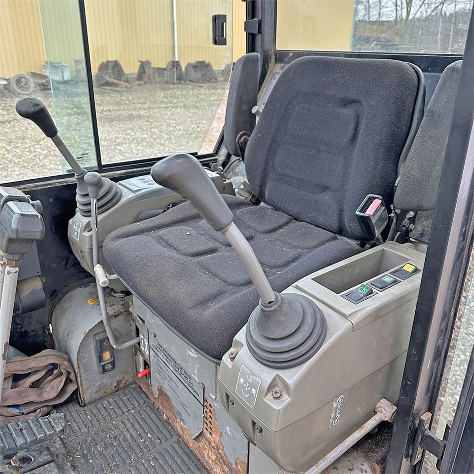 Miniexcavadora Fermec MF115: foto 12