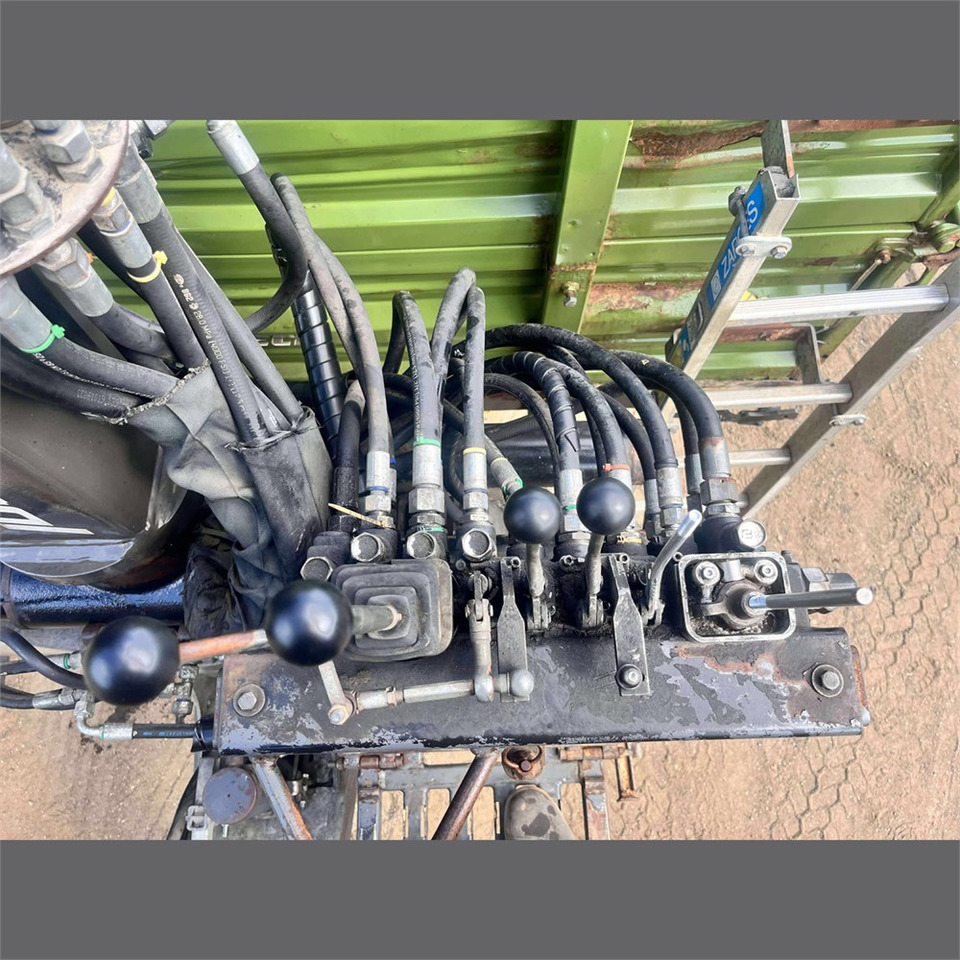 Remolque volquete Fliegl 65-40 N: foto 15