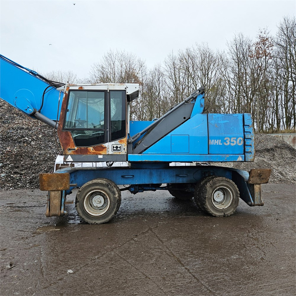 Fuchs MHL 350 D - Manipulador de materiales: foto 3 Fuchs MHL 350 D - Manipulador de materiales: foto 3