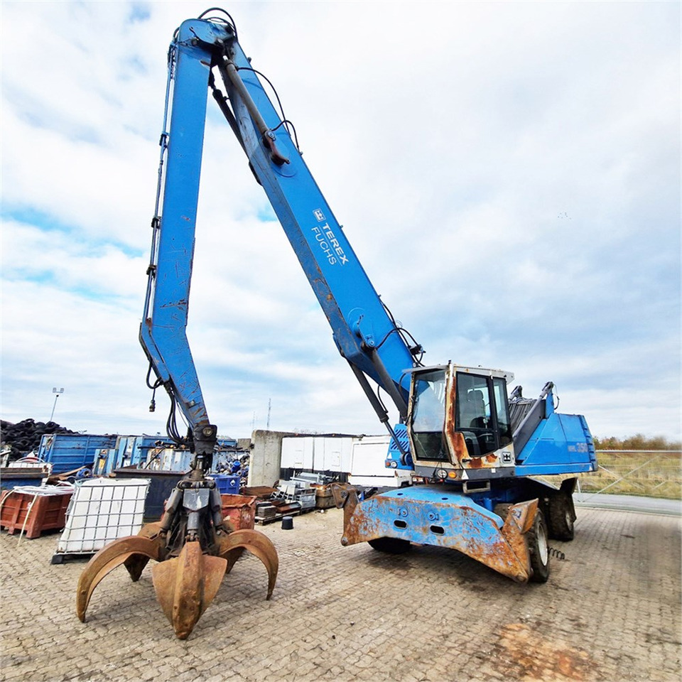 Fuchs MHL 350 D - Manipulador de materiales: foto 5 Fuchs MHL 350 D - Manipulador de materiales: foto 5
