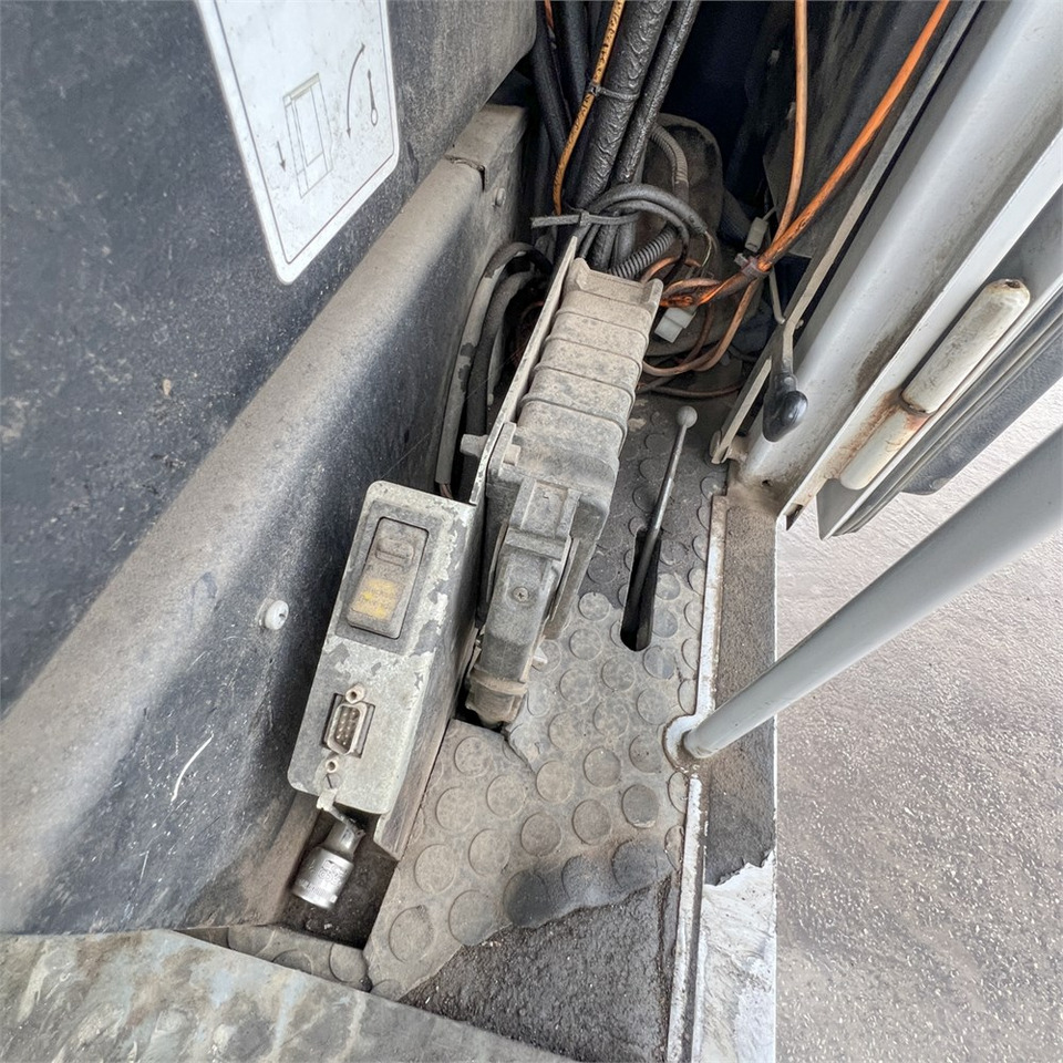 Manipulador de materiales Fuchs MHL 360: foto 37