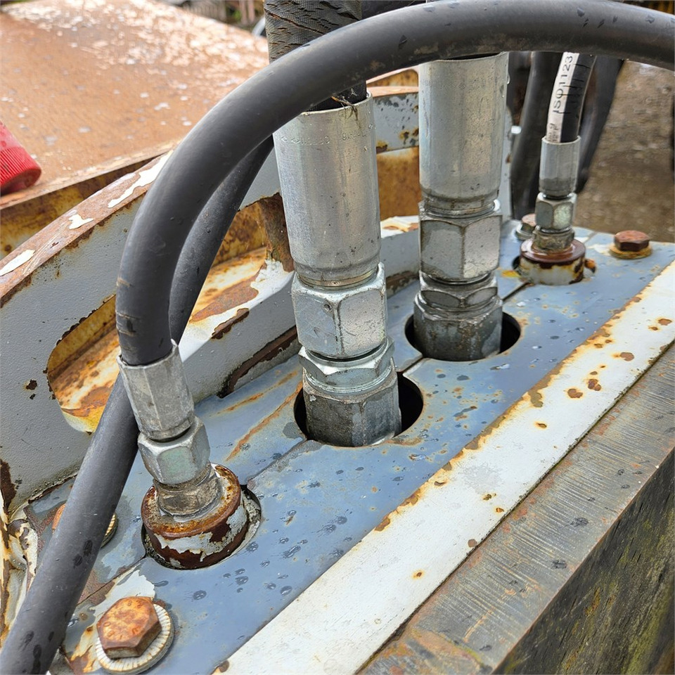 Cizalla de demolición para Excavadora Furukawa VM25-ER: foto 16 Cizalla de demolición para Excavadora Furukawa VM25-ER: foto 16