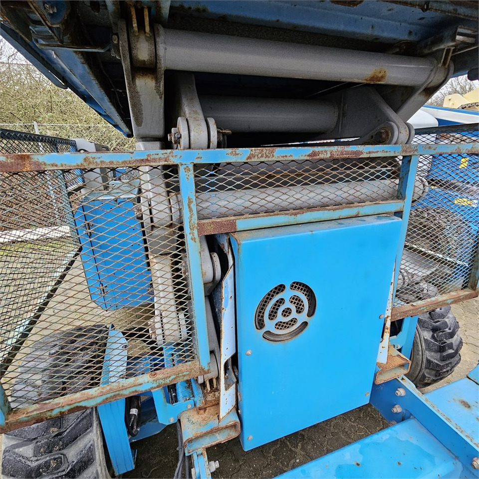 Plataforma de tijeras Genie GS-5390: foto 19