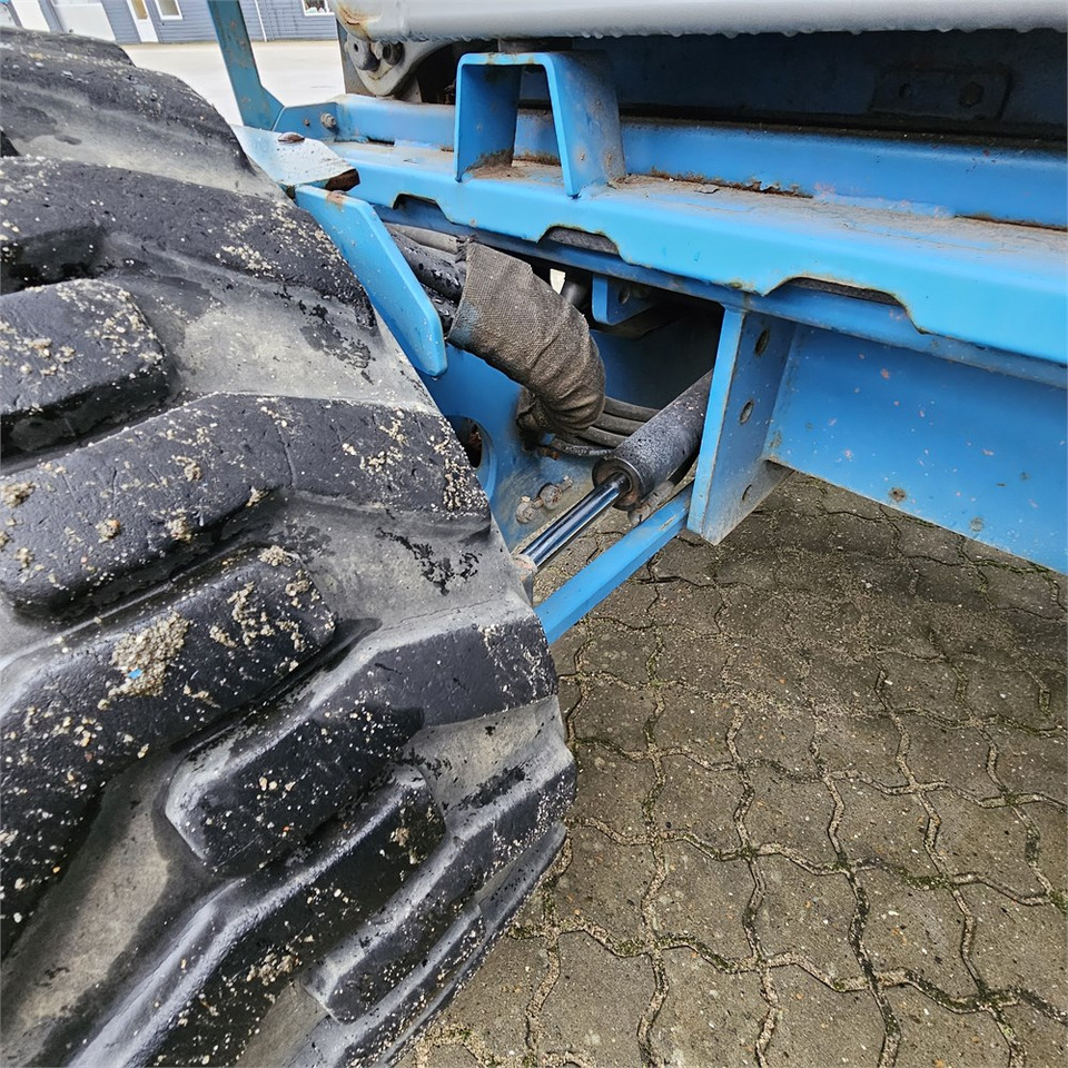 Plataforma de tijeras Genie GS-5390: foto 33