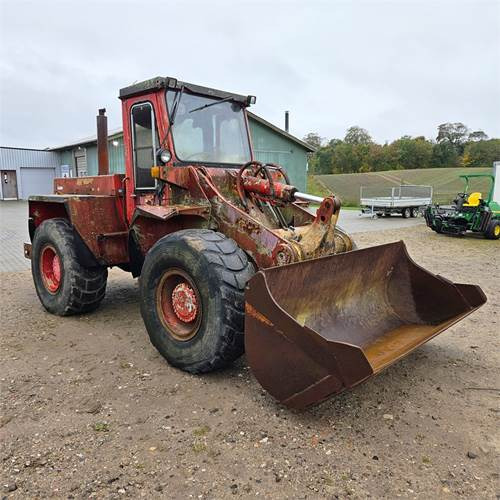 Hanomag 44 D - Cargadora de ruedas: foto 1 Hanomag 44 D - Cargadora de ruedas: foto 1