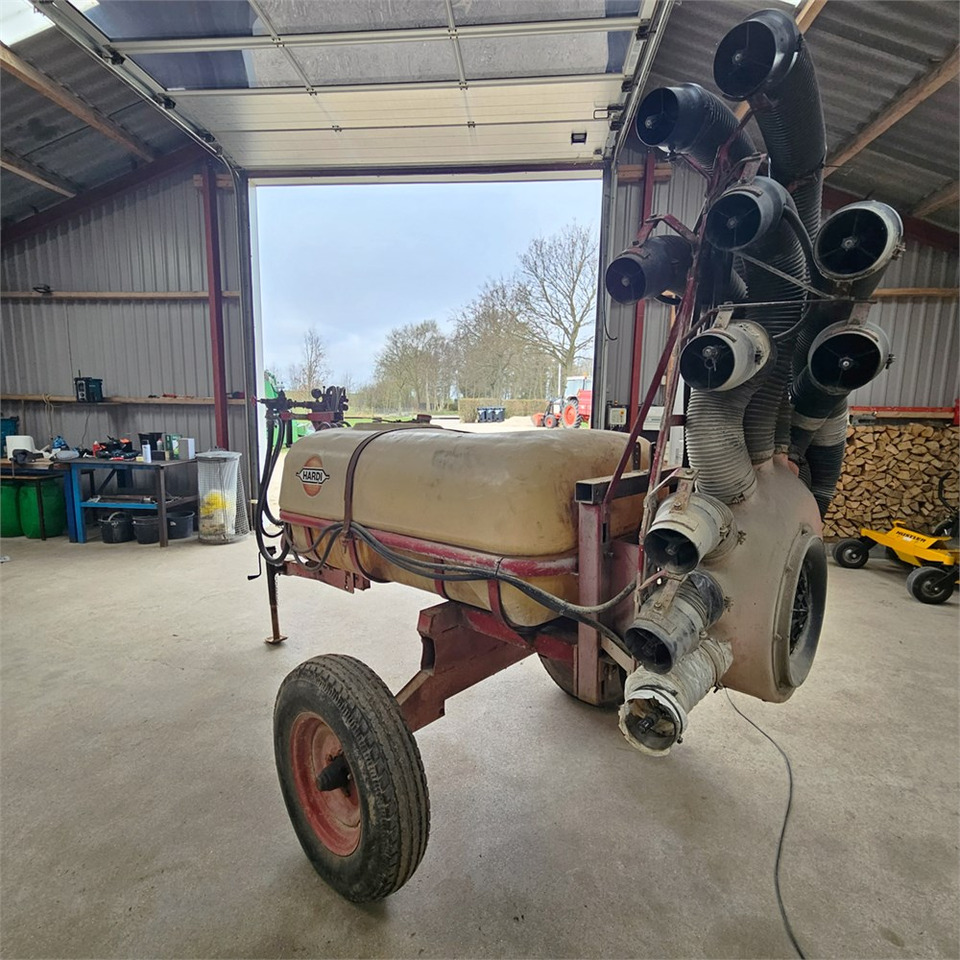 Hardi 800 l - Pulverizador: foto 5 Hardi 800 l - Pulverizador: foto 5
