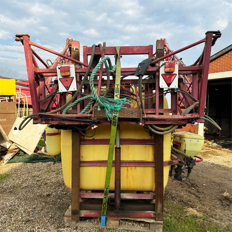 Hardi LZY 1200 - Pulverizador: foto 2 Hardi LZY 1200 - Pulverizador: foto 2
