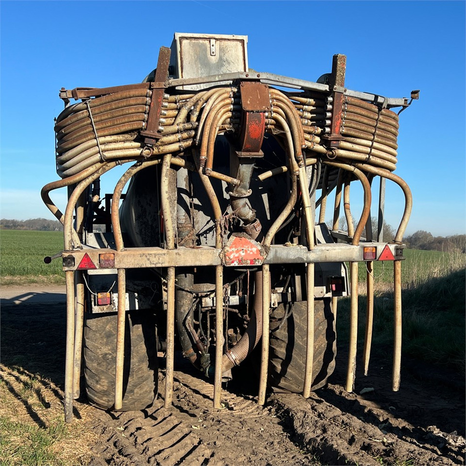 Harsø HV 615 - Maquinaria para fertilización: foto 4 Harsø HV 615 - Maquinaria para fertilización: foto 4