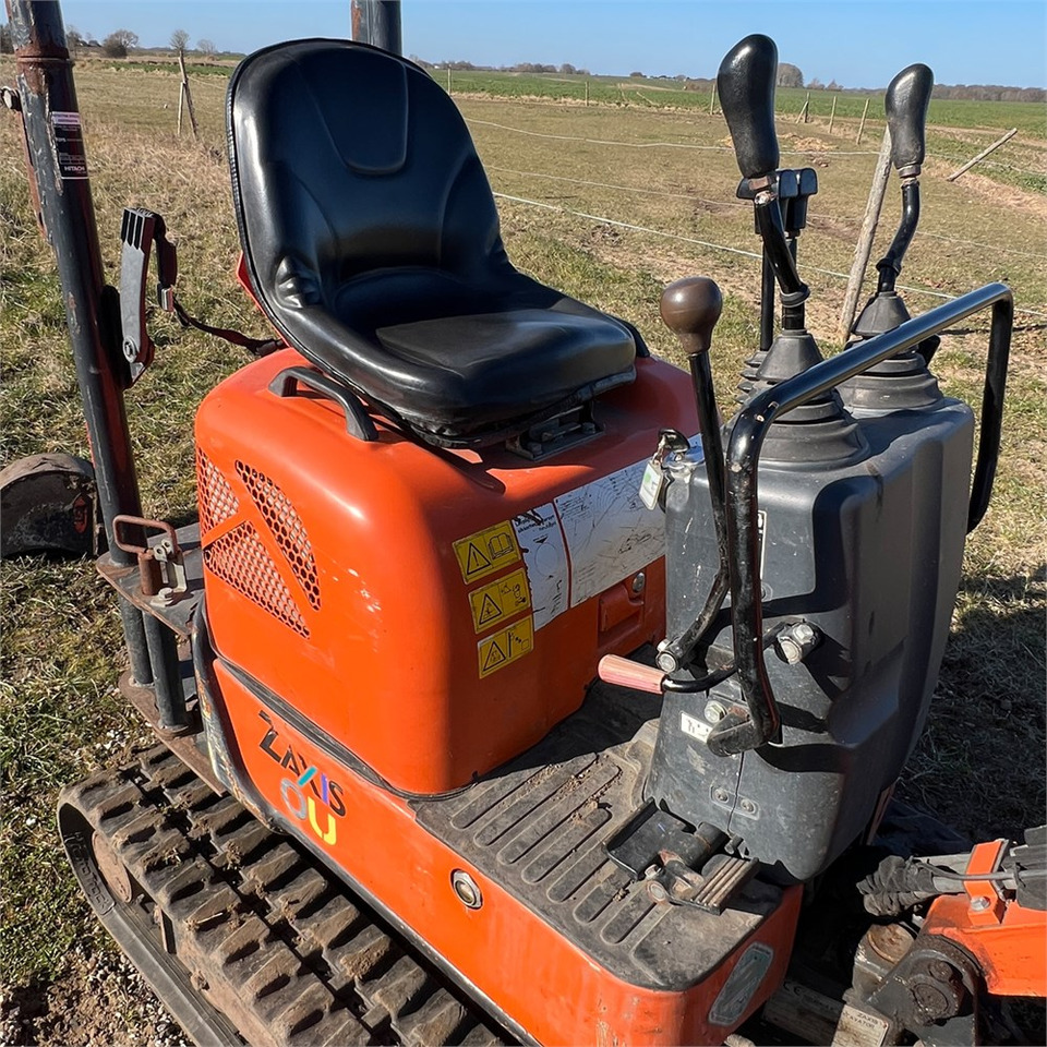 Miniexcavadora Hitachi ZX10U-2: foto 12