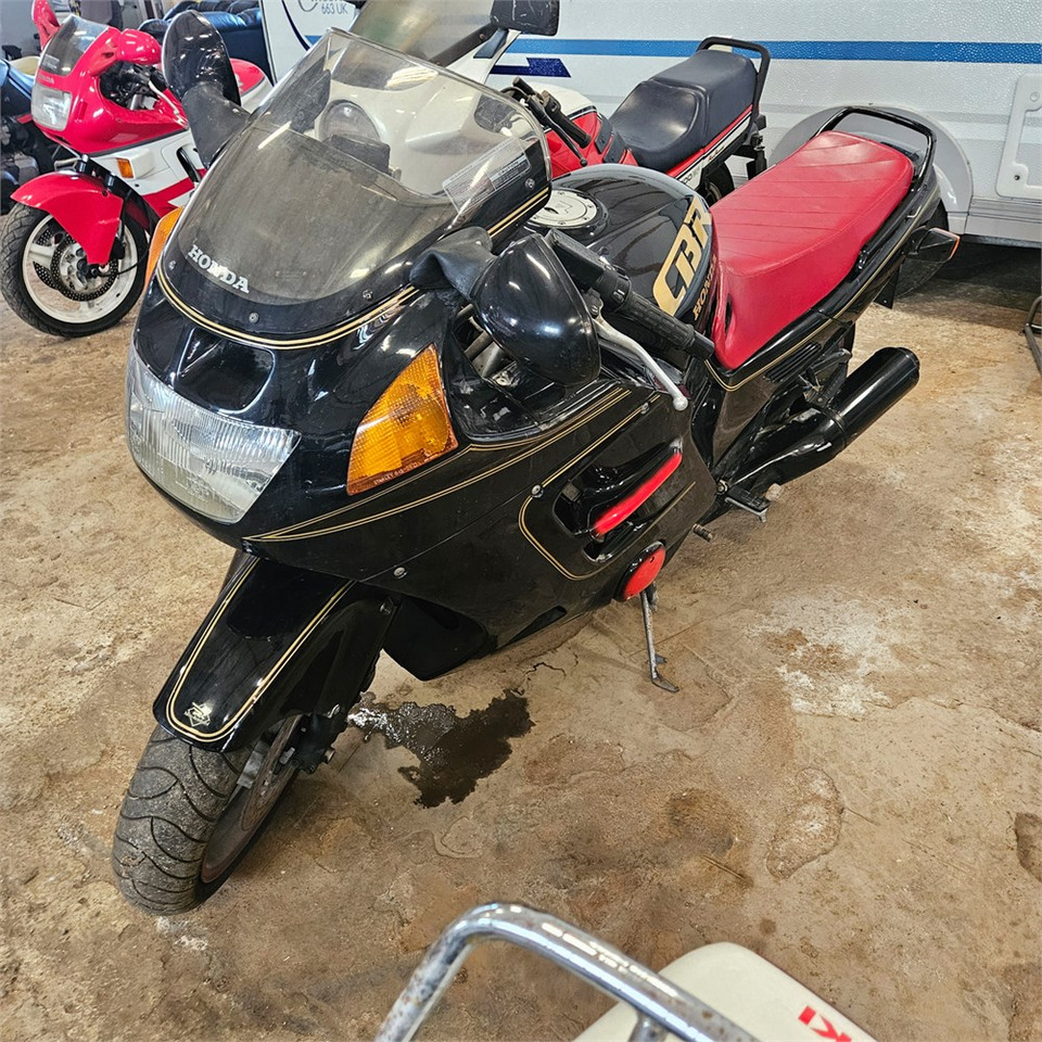 Honda CBR1000F - Motocicleta: foto 3 Honda CBR1000F - Motocicleta: foto 3