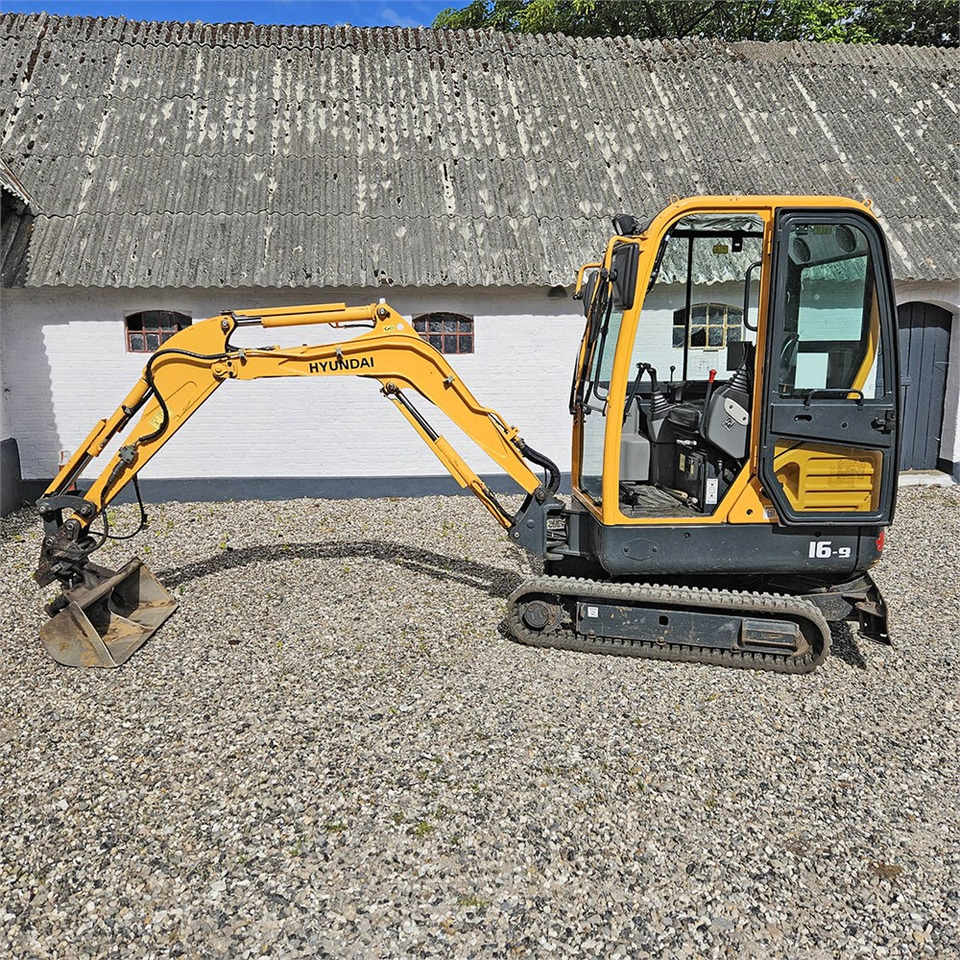 Hyundai Robex 16-9 - Miniexcavadora: foto 4 Hyundai Robex 16-9 - Miniexcavadora: foto 4