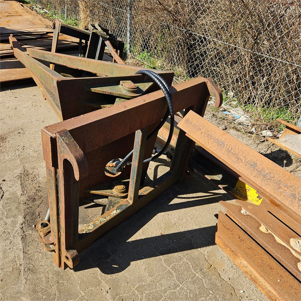 Chief Krana - Implemento para Manipulador telescópico: foto 4 Chief Krana - Implemento para Manipulador telescópico: foto 4