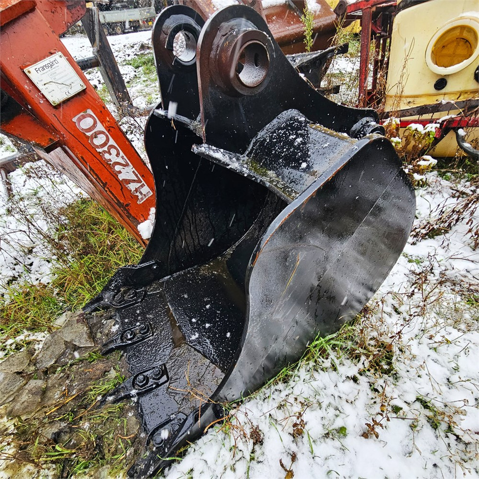 JCB 40 cm - Cazo para excavadora para Maquinaria de construcción: foto 1 JCB 40 cm - Cazo para excavadora para Maquinaria de construcción: foto 1