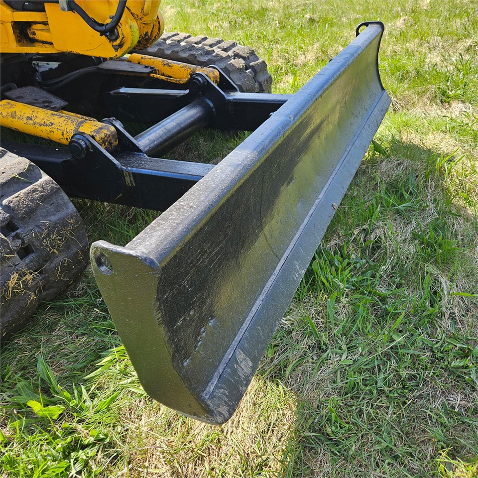 Miniexcavadora JCB 8052: foto 24