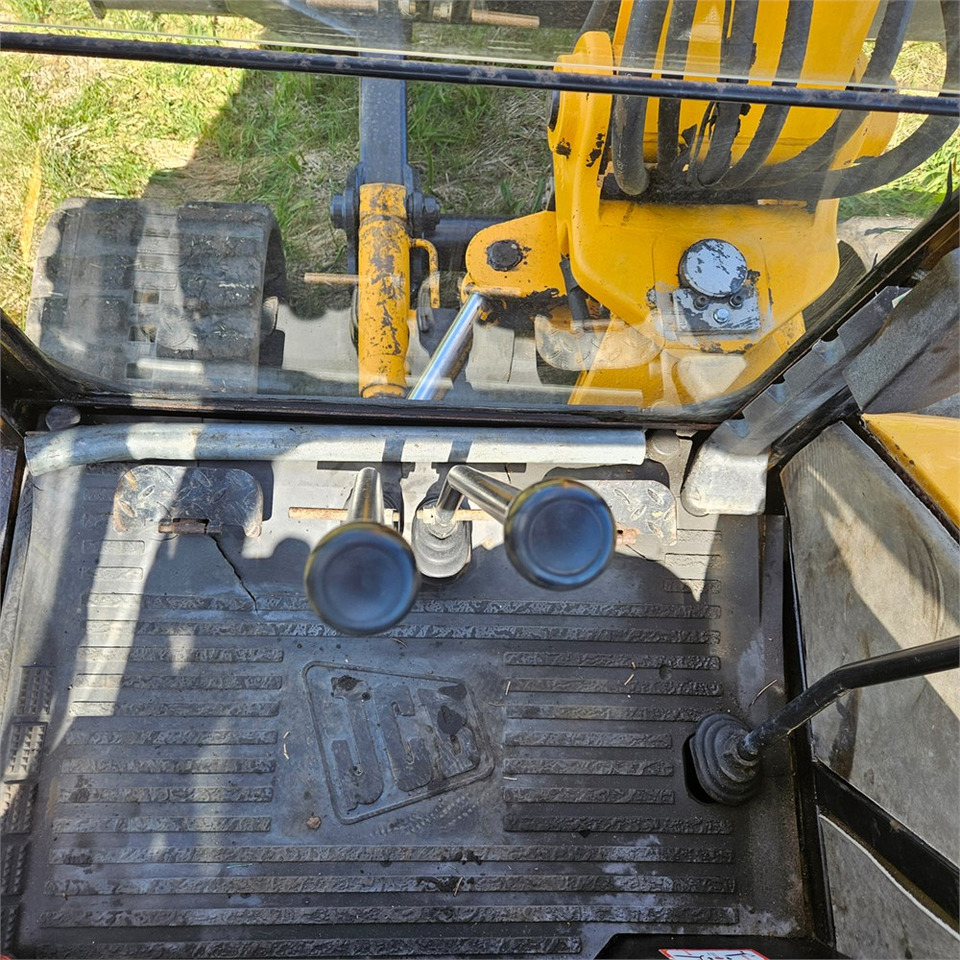 Miniexcavadora JCB 8052: foto 17