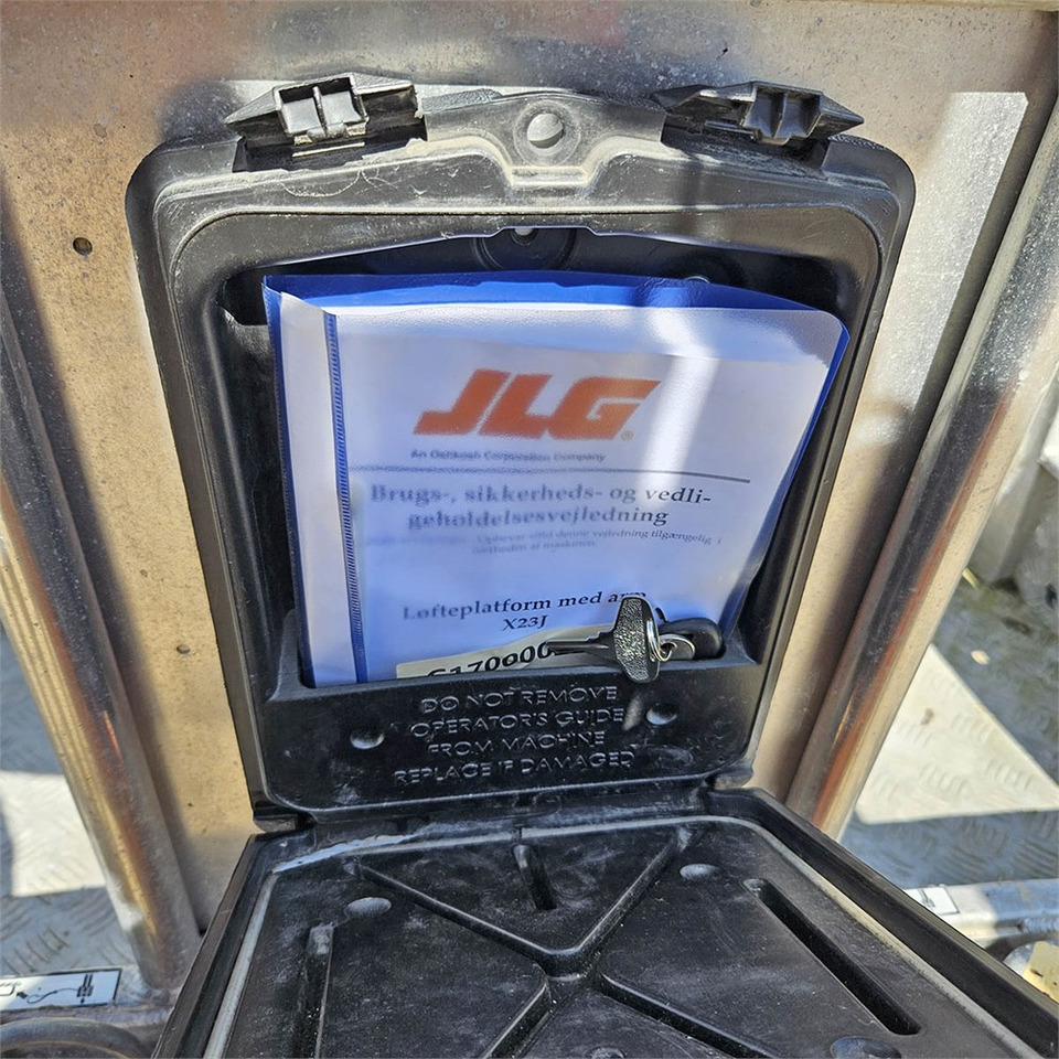 Plataforma araña JLG X 23 J: foto 10