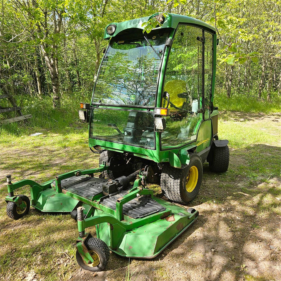 John Deere 1565 Series II 4WD - Cortacésped: foto 1 John Deere 1565 Series II 4WD - Cortacésped: foto 1