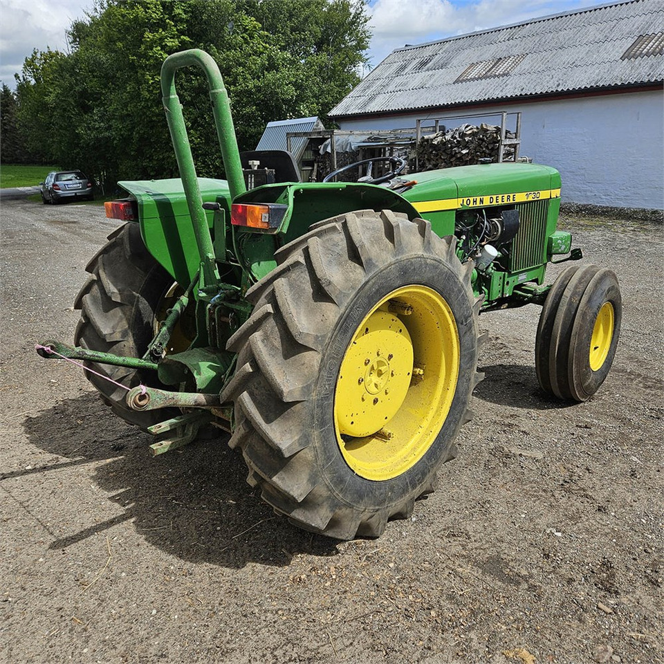 John Deere 1630 OU - Tractor: foto 3 John Deere 1630 OU - Tractor: foto 3