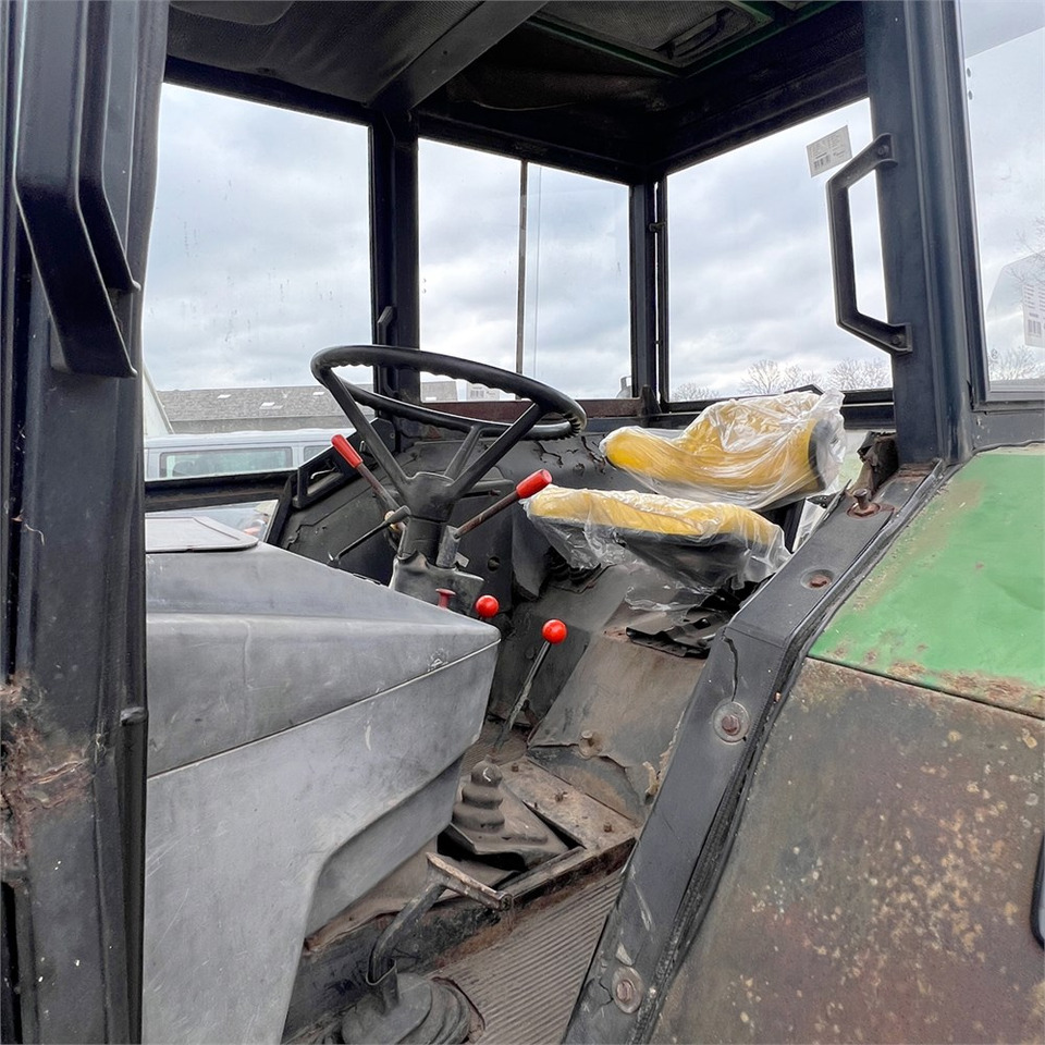 Tractor John Deere 2140: foto 15