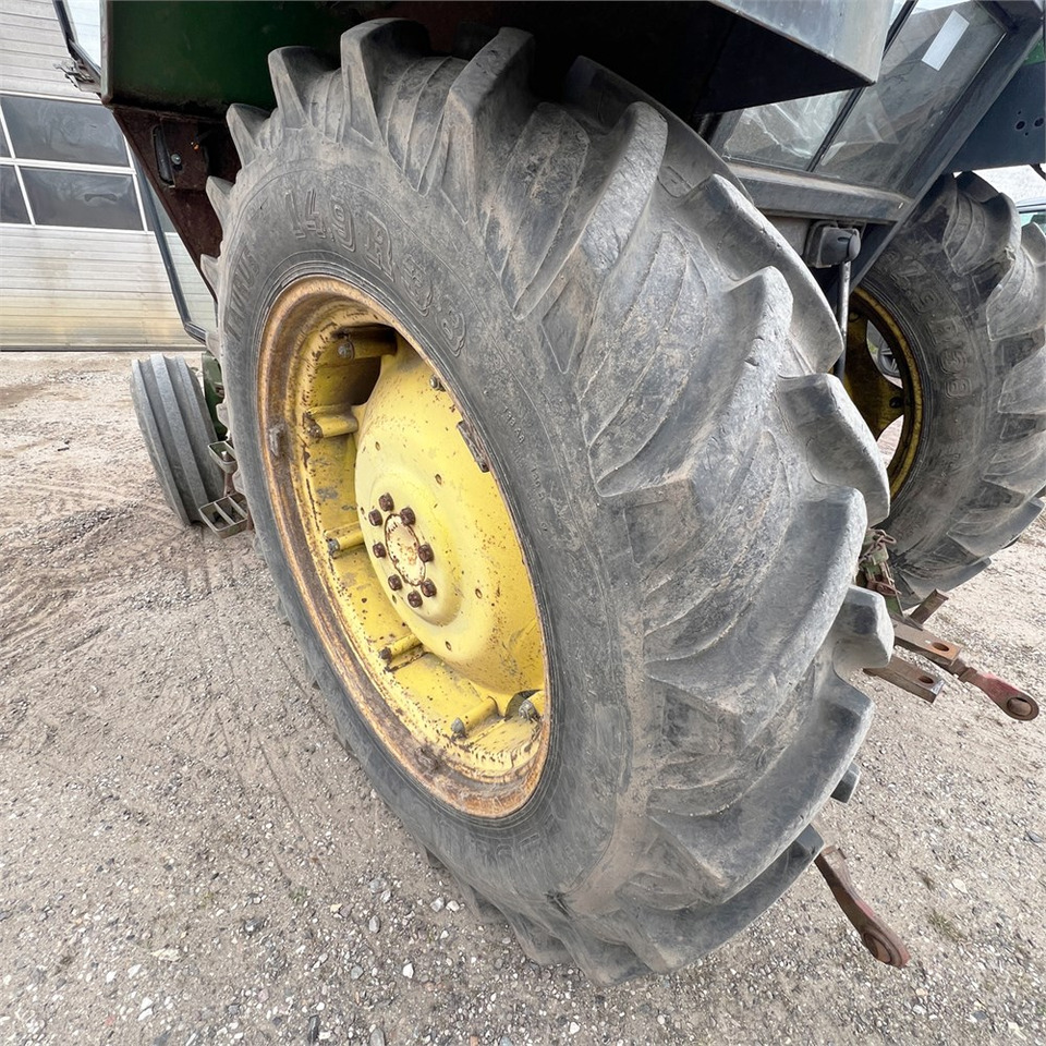 Tractor John Deere 2140: foto 34