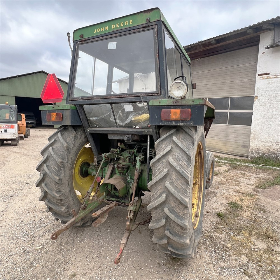Tractor John Deere 2140: foto 10
