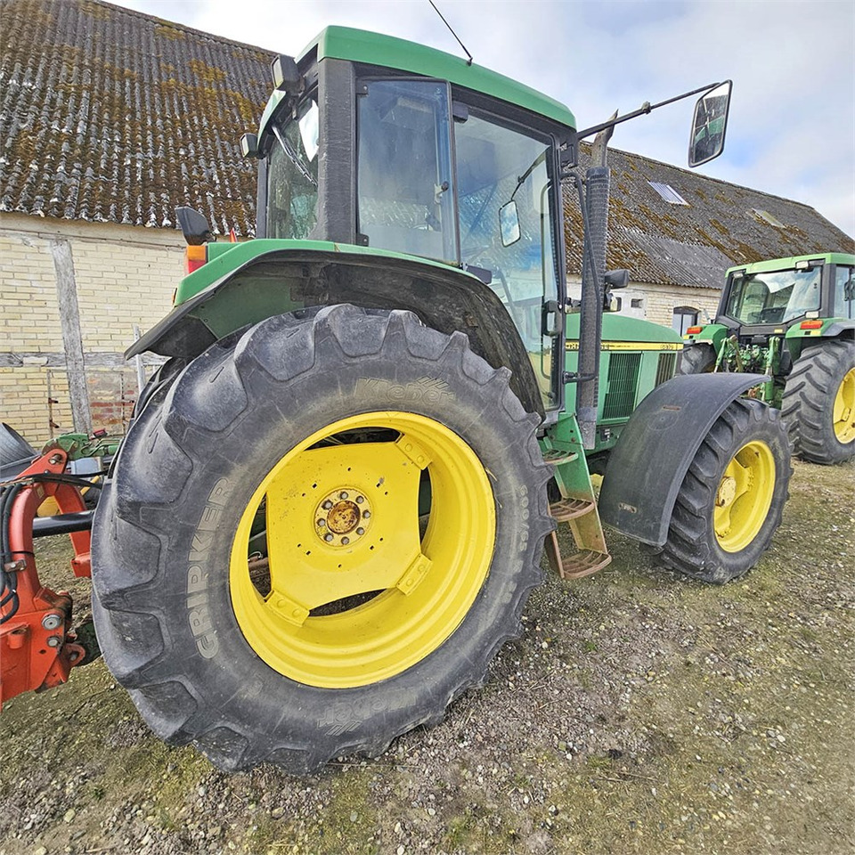 John Deere 6610 - Tractor: foto 4 John Deere 6610 - Tractor: foto 4