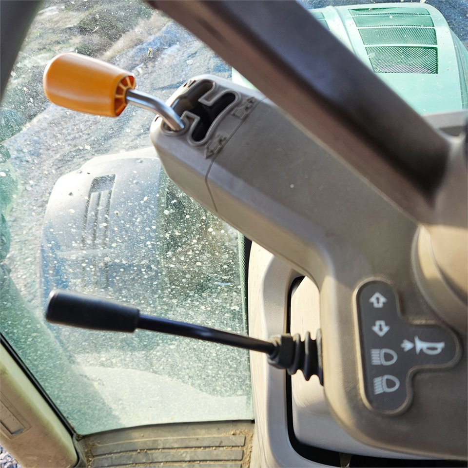 Tractor John Deere 7280 R: foto 29 Tractor John Deere 7280 R: foto 29