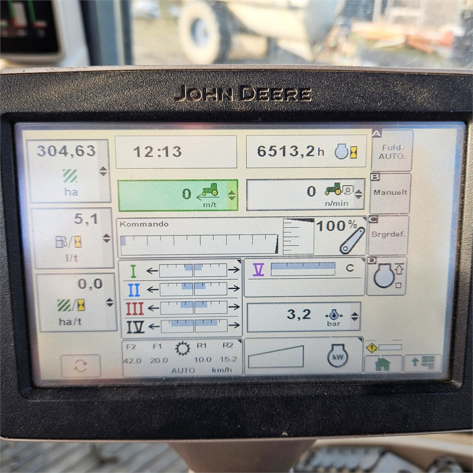 Tractor John Deere 7280 R: foto 28 Tractor John Deere 7280 R: foto 28