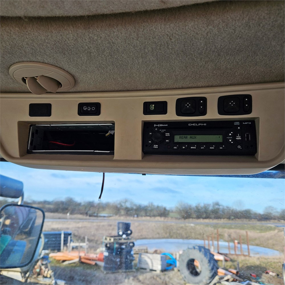 Tractor John Deere 7280 R: foto 27 Tractor John Deere 7280 R: foto 27