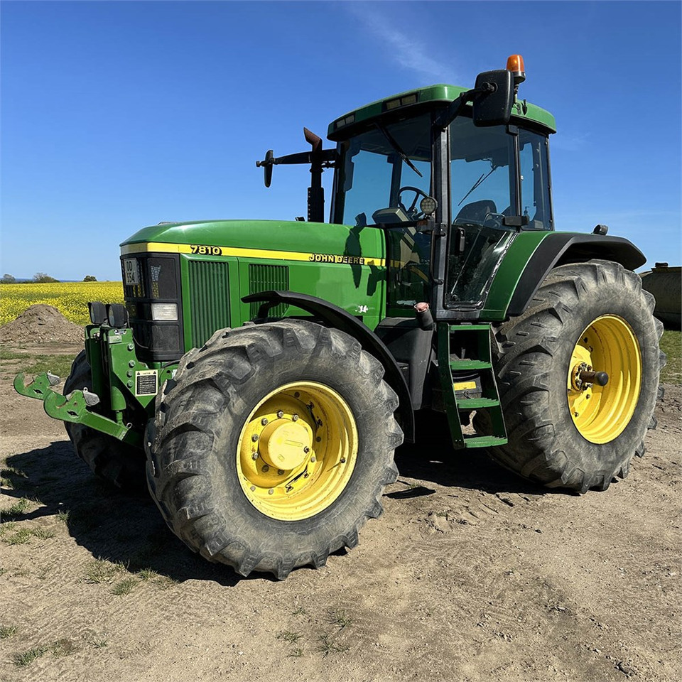 John Deere 7810 - Tractor: foto 1 John Deere 7810 - Tractor: foto 1