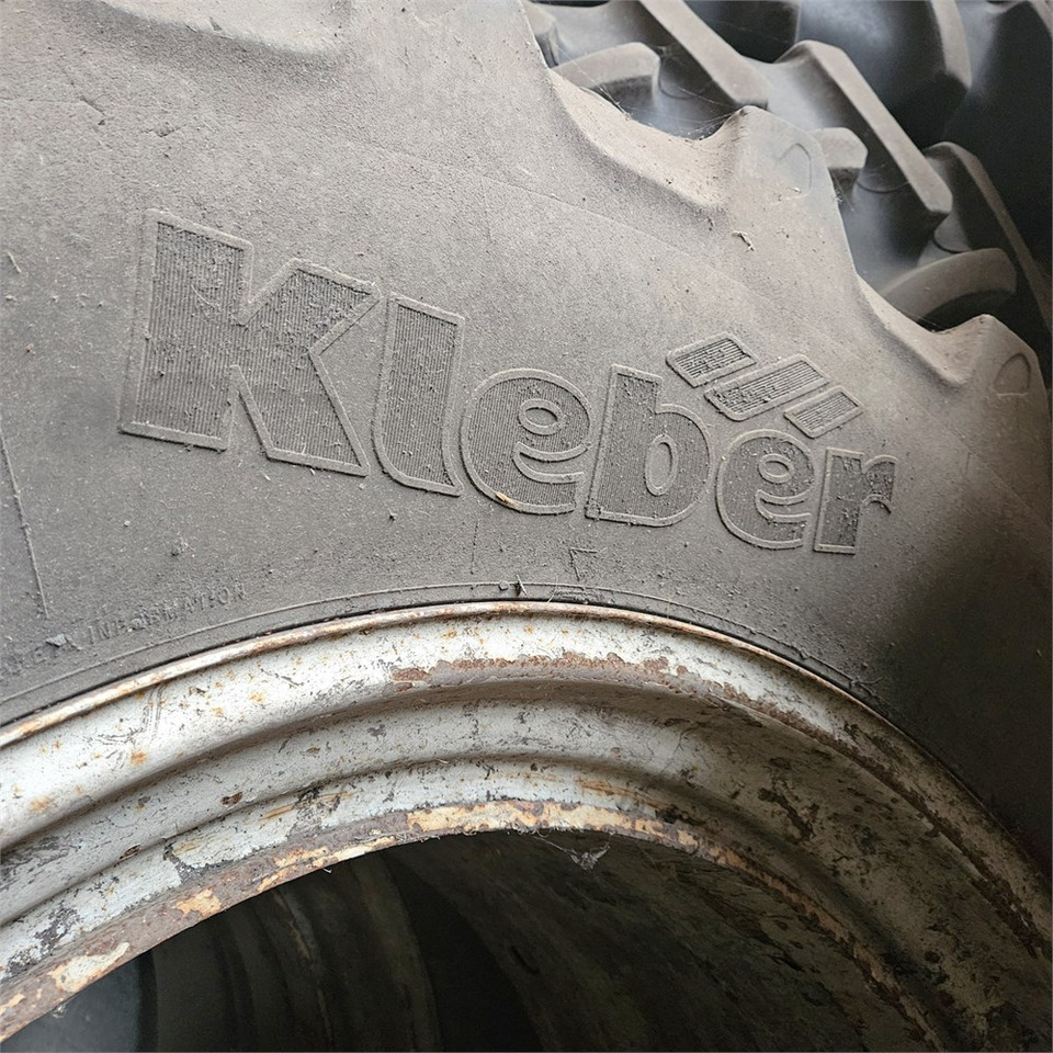 Tractor Kleber 520/70 R38: foto 7