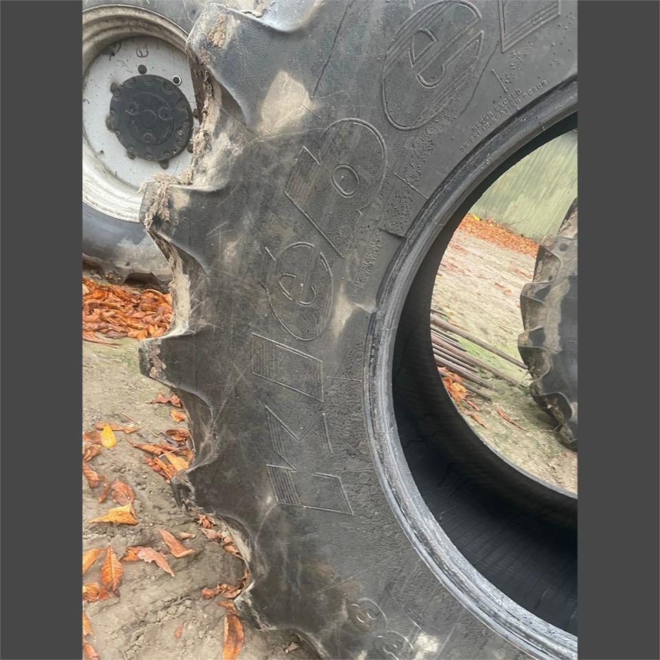 Kleber Topker 650/85R38 - Tractor: foto 3 Kleber Topker 650/85R38 - Tractor: foto 3