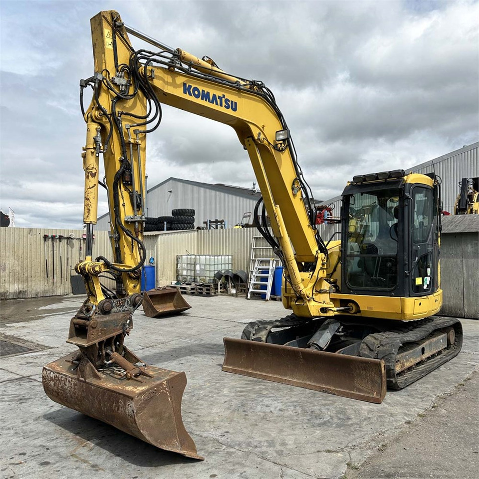 Komatsu PC88MR-8 - Miniexcavadora: foto 4 Komatsu PC88MR-8 - Miniexcavadora: foto 4