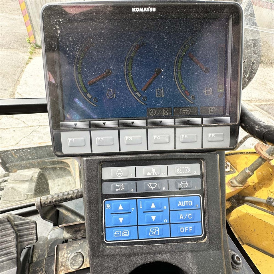Miniexcavadora Komatsu PC88MR-8: foto 38