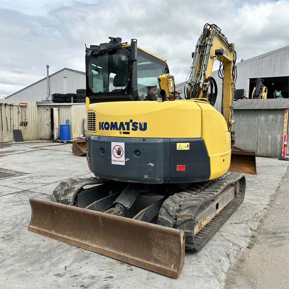Miniexcavadora Komatsu PC88MR-8: foto 7