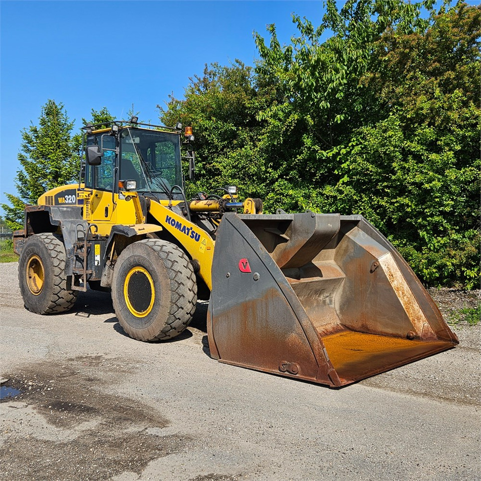 Komatsu WA320-5H - Cargadora de ruedas: foto 2 Komatsu WA320-5H - Cargadora de ruedas: foto 2