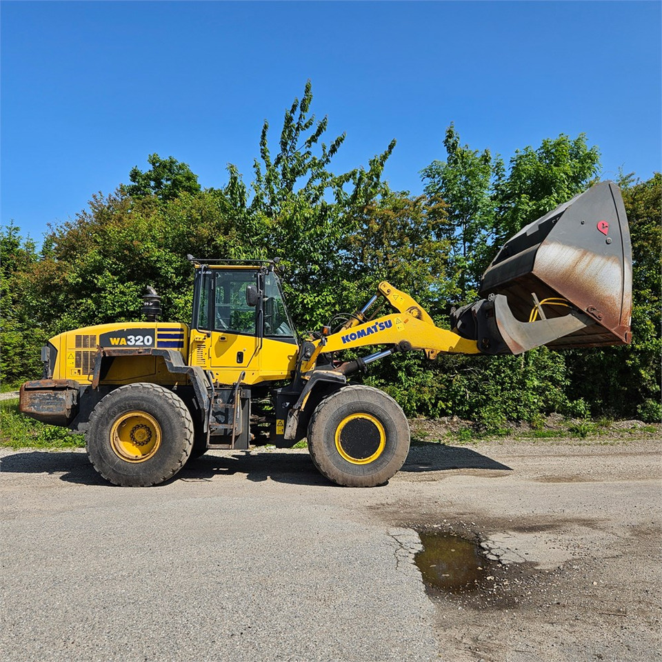 Komatsu WA320-5H - Cargadora de ruedas: foto 4 Komatsu WA320-5H - Cargadora de ruedas: foto 4