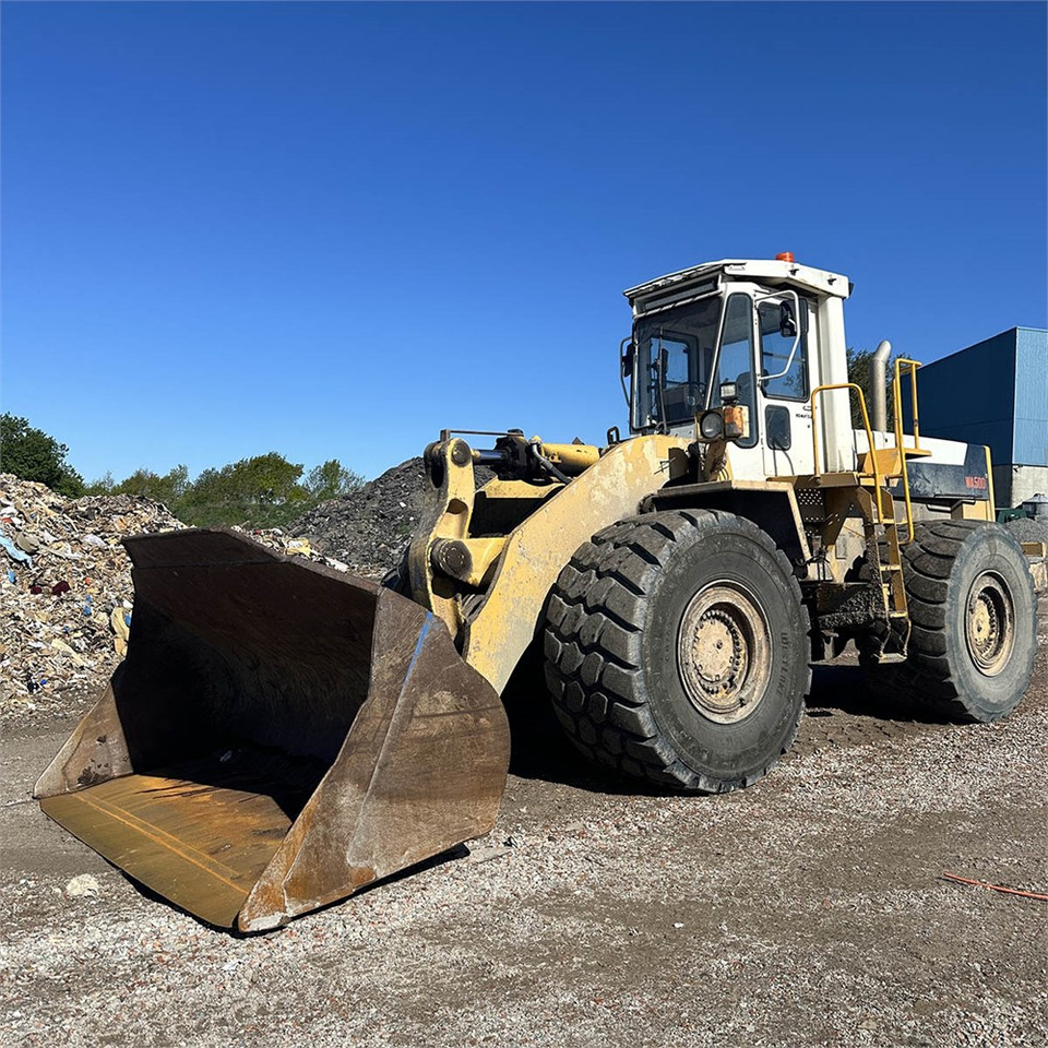 Komatsu WA500-1 - Cargadora de ruedas: foto 2 Komatsu WA500-1 - Cargadora de ruedas: foto 2