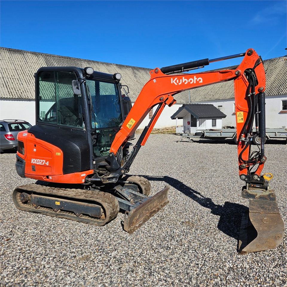 Kubota KX027-4 - Miniexcavadora: foto 1 Kubota KX027-4 - Miniexcavadora: foto 1