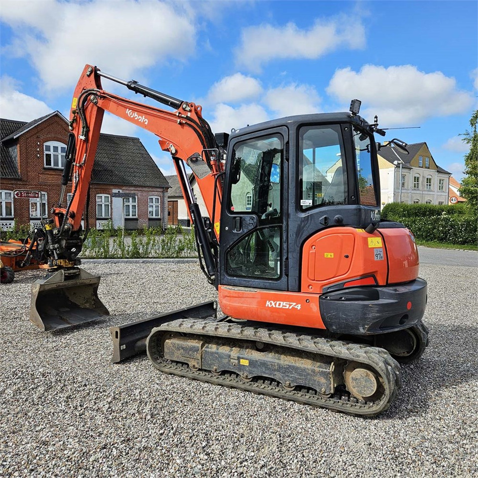 Kubota KX057-4 - Miniexcavadora: foto 2 Kubota KX057-4 - Miniexcavadora: foto 2