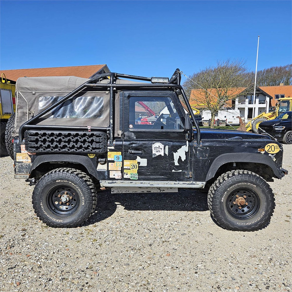 Land Rover Defender 90 - Coche: foto 3 Land Rover Defender 90 - Coche: foto 3
