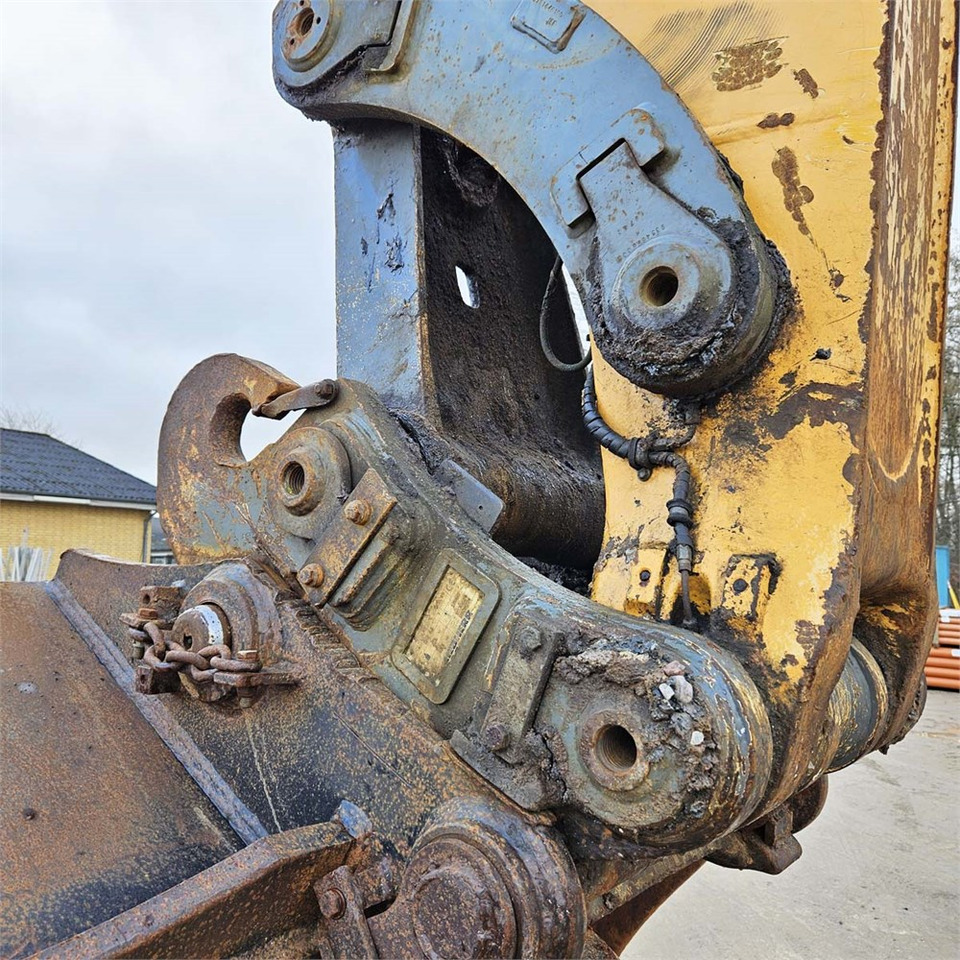 Excavadora de cadenas Liebherr R944B HD-SL Litronic: foto 30 Excavadora de cadenas Liebherr R944B HD-SL Litronic: foto 30