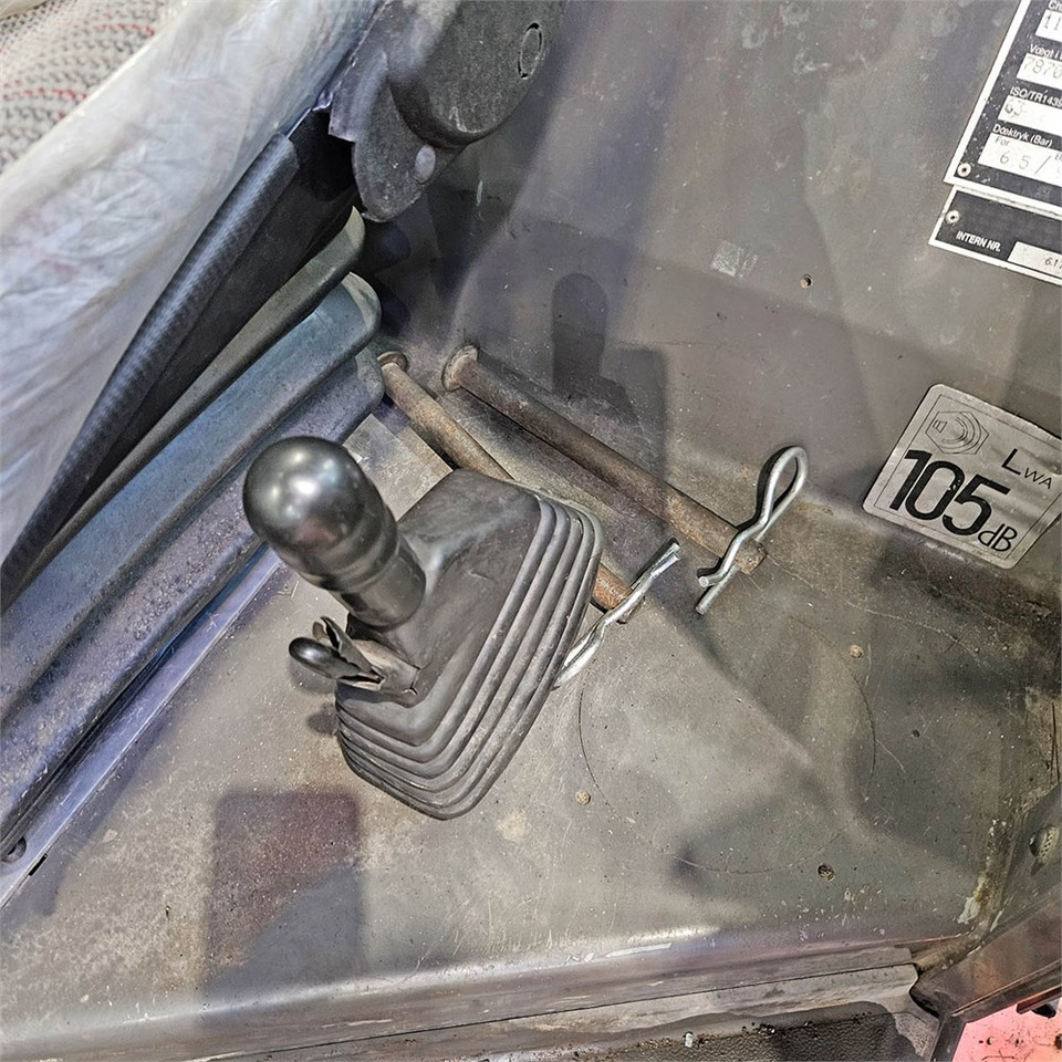 Carretilla elevadora Manitou MC 50 Power shift: foto 12