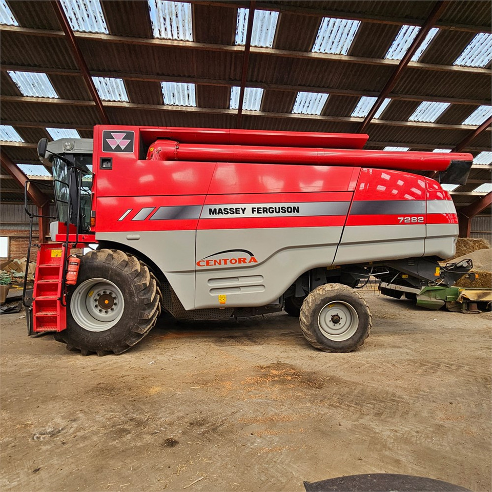 Cosechadora Massey Ferguson Centora 7282: foto 9 Cosechadora Massey Ferguson Centora 7282: foto 9